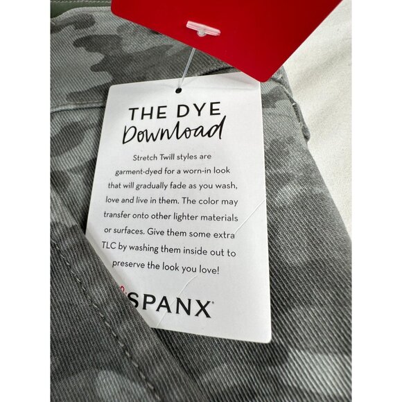 New Spanx Stretch Twill Ankle Cargo Pants size Medium Stone Wash Camo - Picture 4 of 10